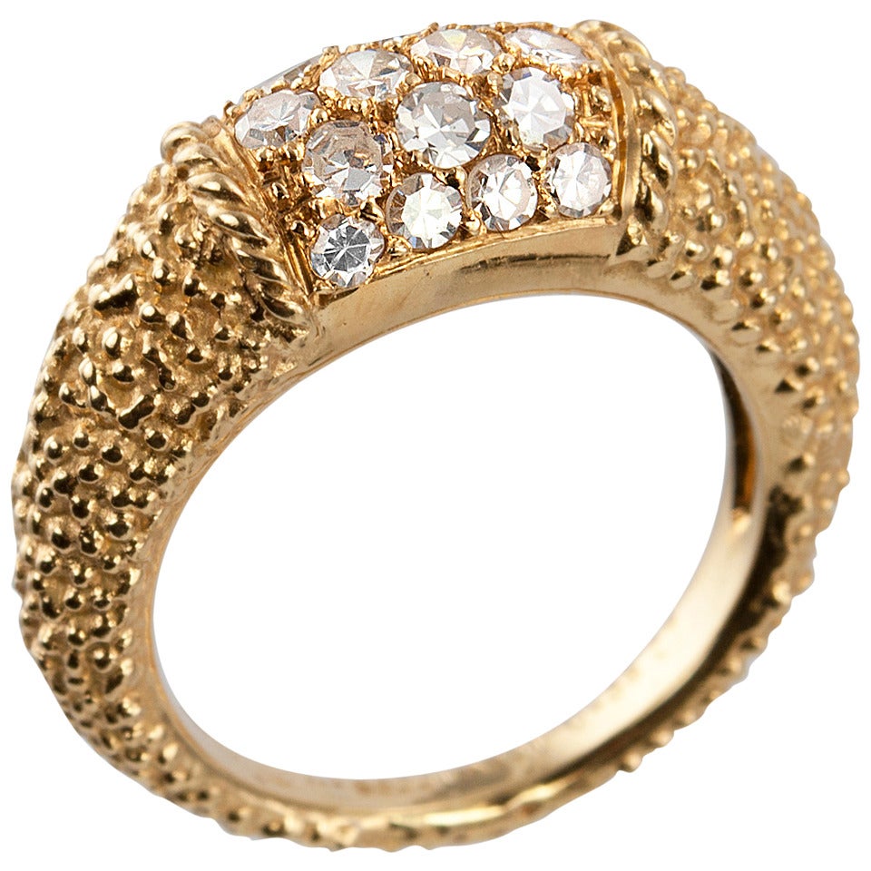 Van Cleef and Arpels Philippine Diamond Textured Gold Ring For Sale at ...