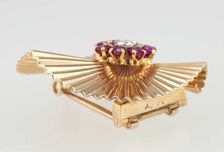 Tiffany & Co. Gold Shell Clip Brooch with Rubies and Diamonds 2