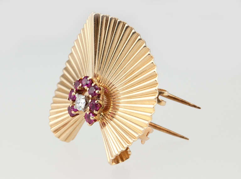 Tiffany & Co. Gold Shell Clip Brooch with Rubies and Diamonds 5