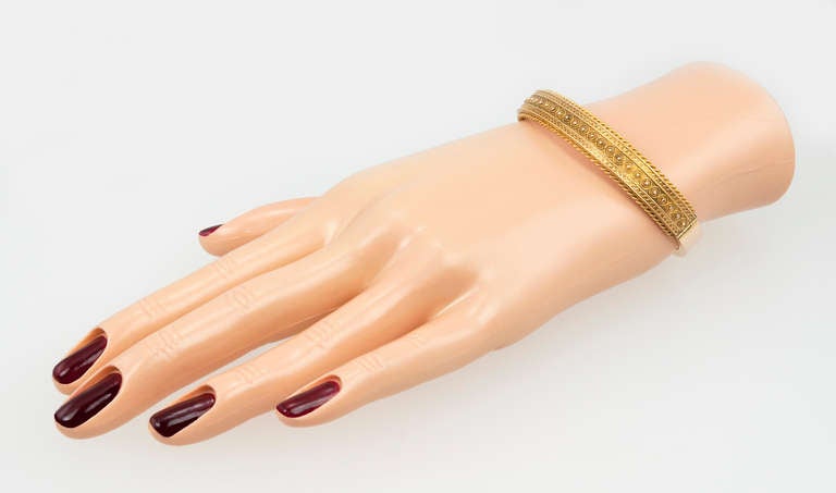 Victorian Etruscan Revival Gold Bracelet In Excellent Condition In Los Angeles, CA