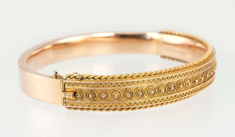 Women's Victorian Etruscan Revival Gold Bracelet