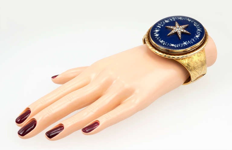 Victorian Starburst Memorial Bracelet with Blue Enamel In Good Condition For Sale In Los Angeles, CA