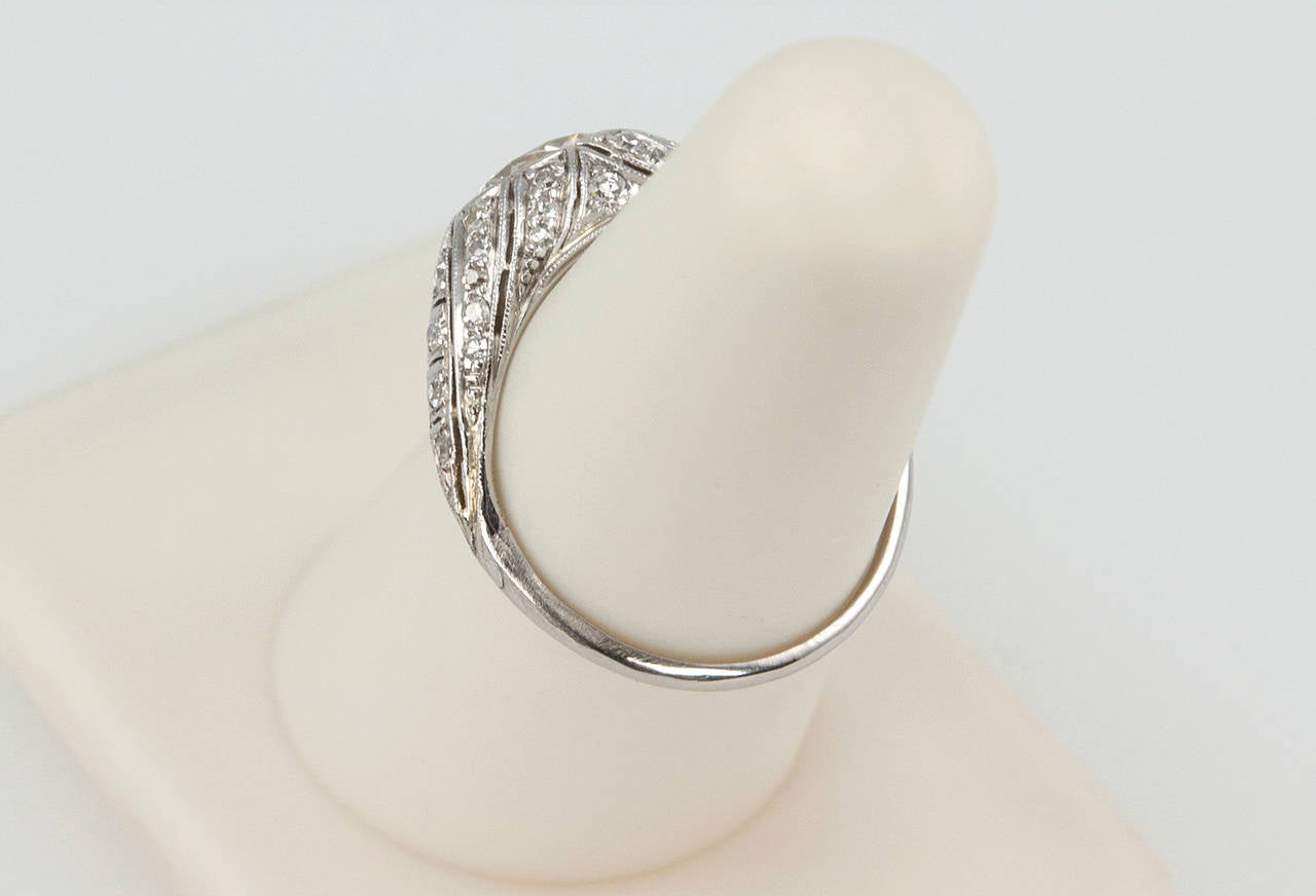 Art Deco 1.29 Carat Diamond Platinum Engagement Ring For Sale 4
