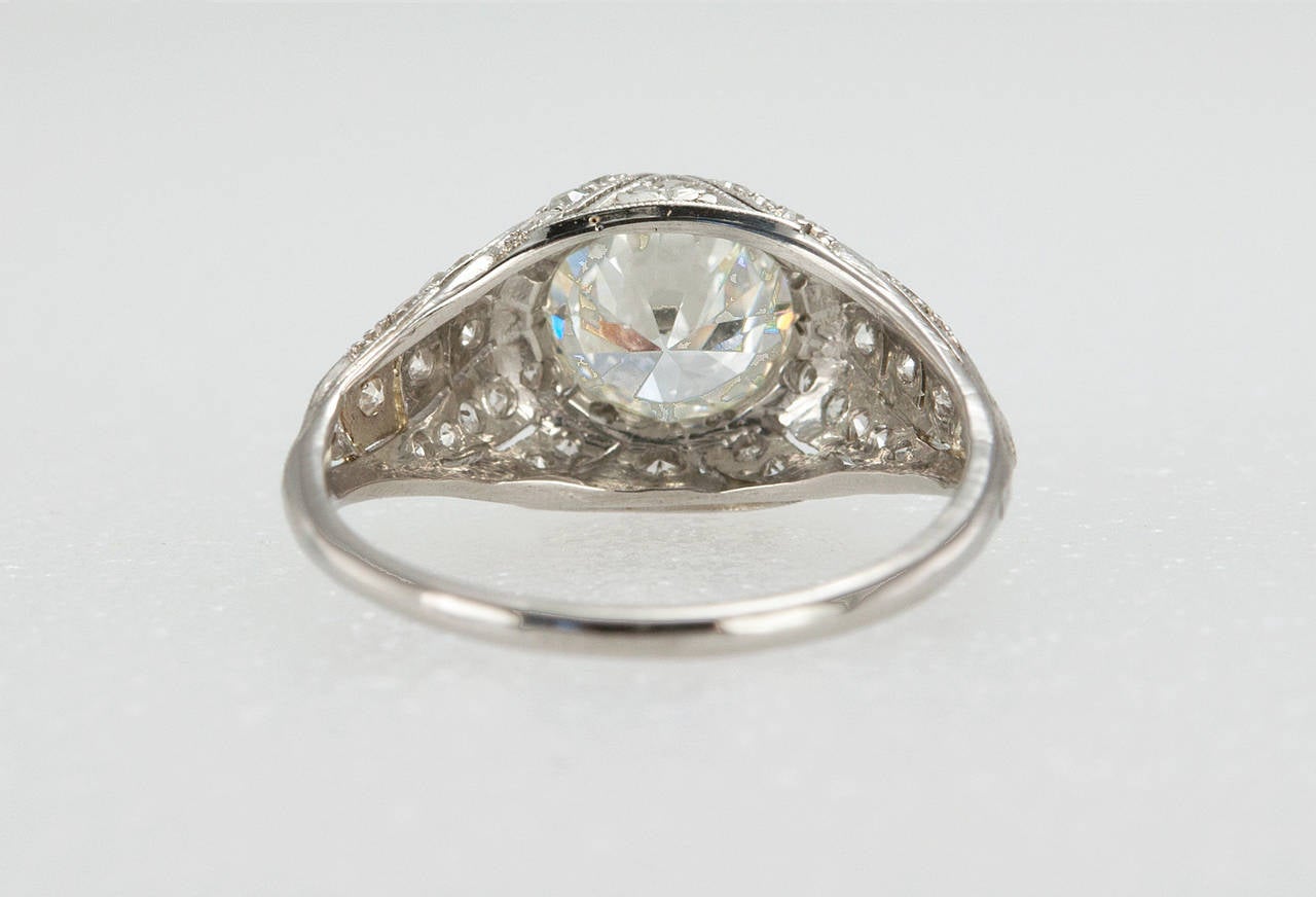 Art Deco 1.29 Carat Diamond Platinum Engagement Ring For Sale 5