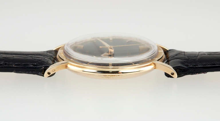 Rolex Yellow Gold Wristwatch with Black Dial circa 1945 1