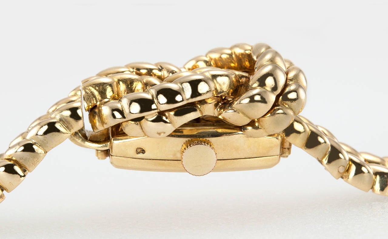 Van Cleef & Arpels Hidden Watch Gold Knot Bracelet, Circa 1960s For Sale 3