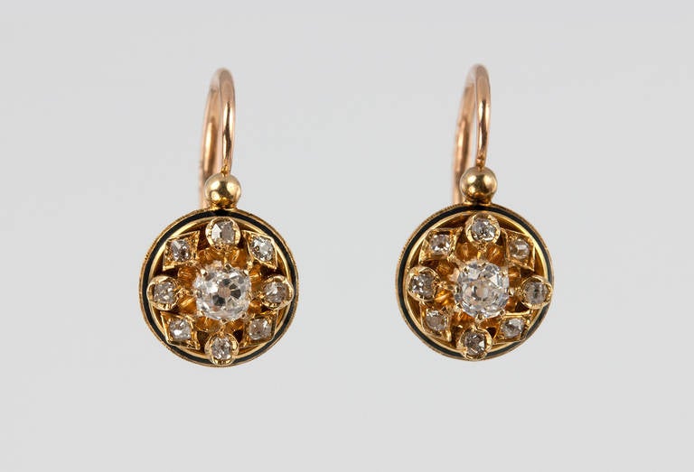 Victorian Old Mine Cut Diamond Cluster Earrings In Excellent Condition For Sale In Los Angeles, CA