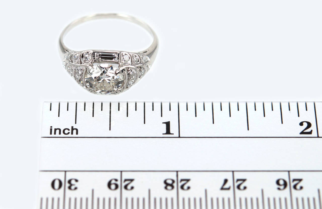1.18 Carat Old European Cut Diamond and Platinum Engagement Ring For Sale 4