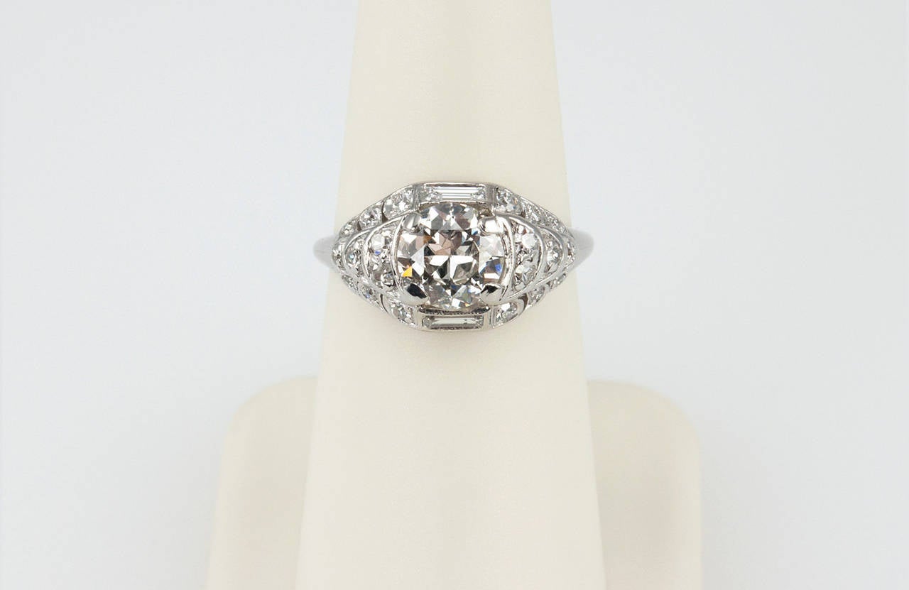 1.18 Carat Old European Cut Diamond and Platinum Engagement Ring For Sale 1