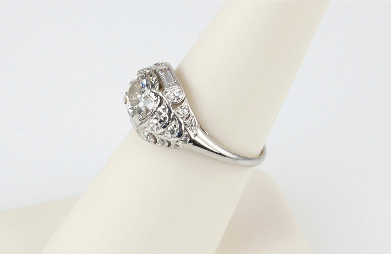 1.18 Carat Old European Cut Diamond and Platinum Engagement Ring For Sale 2