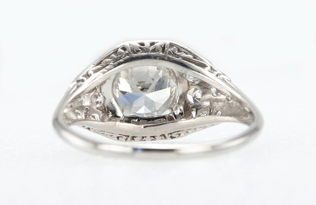 1.18 Carat Old European Cut Diamond and Platinum Engagement Ring In Excellent Condition For Sale In Los Angeles, CA