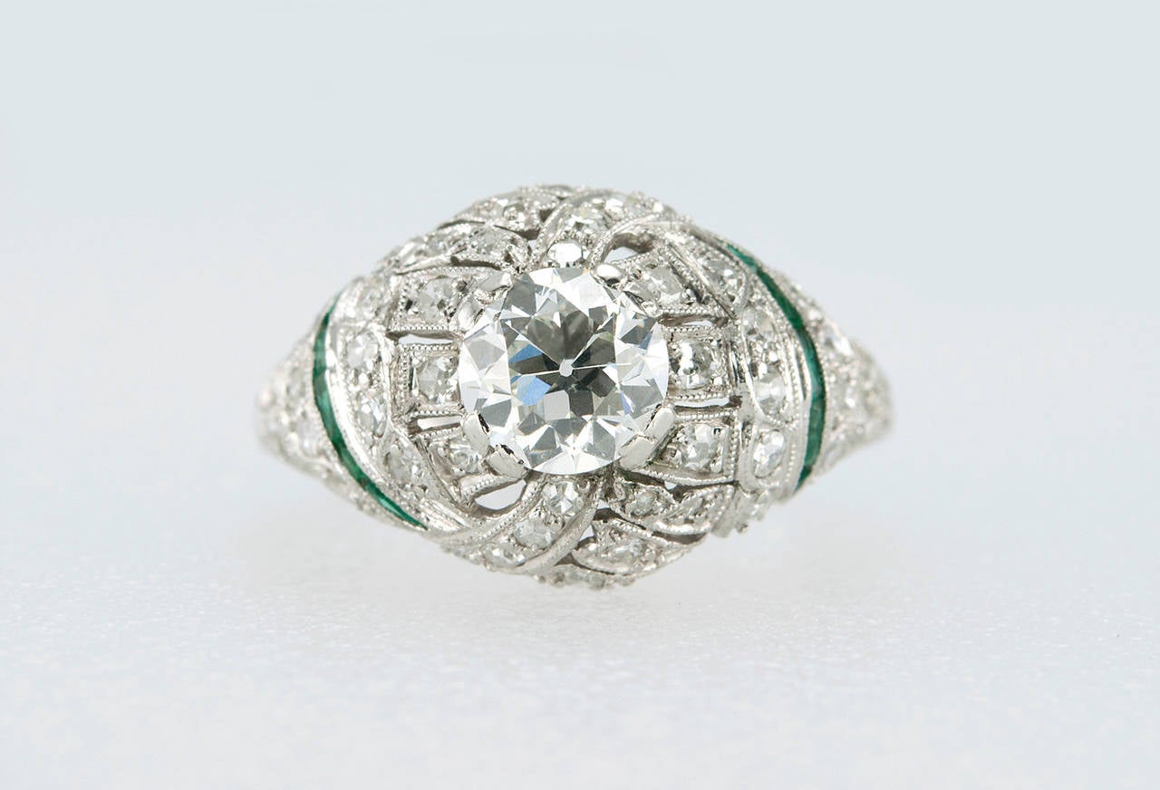 0.92 Carat Old European Cut Diamond Engagement Ring with Emerald Accents In Excellent Condition For Sale In Los Angeles, CA