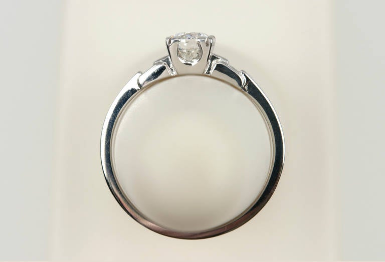 Art Deco 0.55 Carat Old European Cut Diamond Platinum Ring For Sale 4