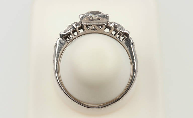 Art Deco 1.14 Carat Diamond Platinum Engagement Ring For Sale 4
