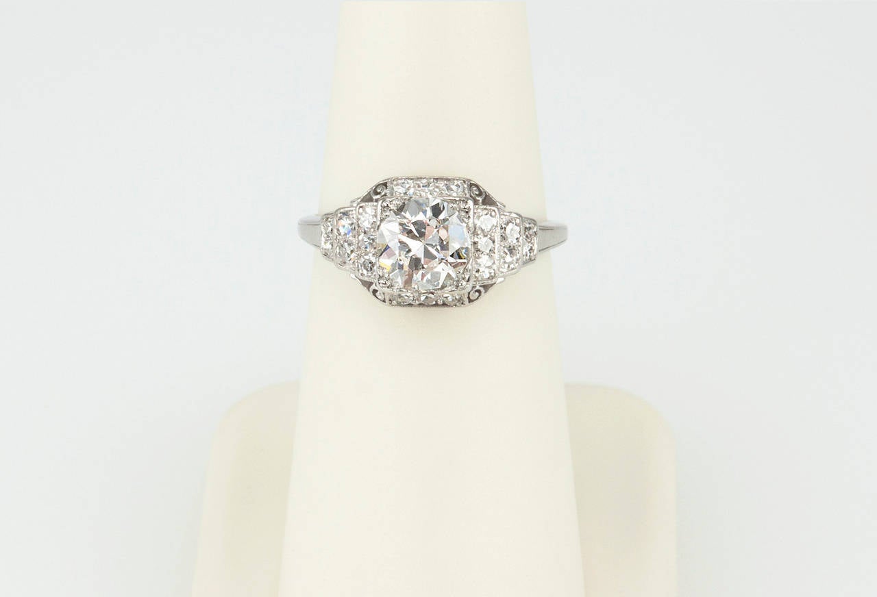 Art Deco 1.04 Carat Old European Cut Diamond platinum Engagement Ring For Sale 3