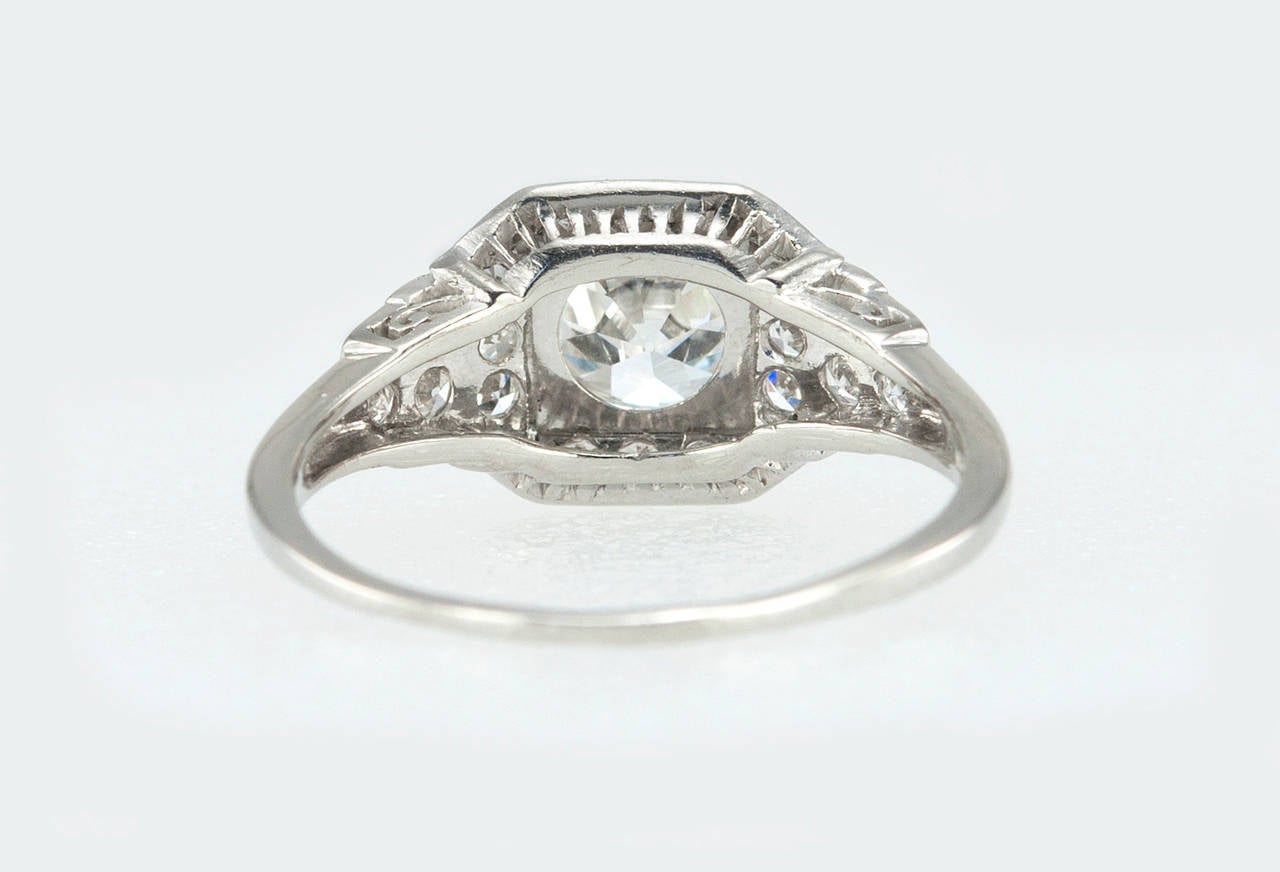 Art Deco 1.04 Carat Old European Cut Diamond platinum Engagement Ring For Sale 1