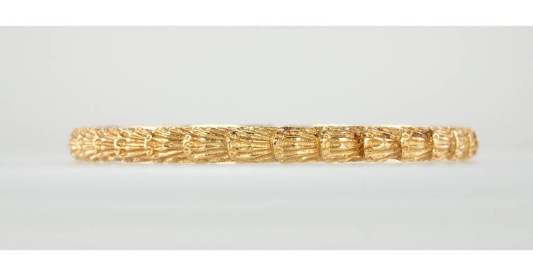 Women's M. Buccellati Gold Bangle Bracelet For Sale