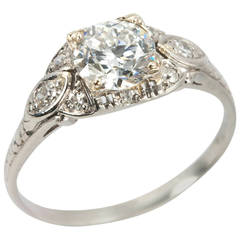 Vintage Art Deco 0.96 Carat Diamond Platinum Engagement Ring