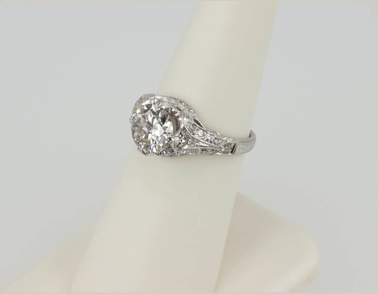 1.53 Carat Antique Diamond Engagement Ring For Sale 2