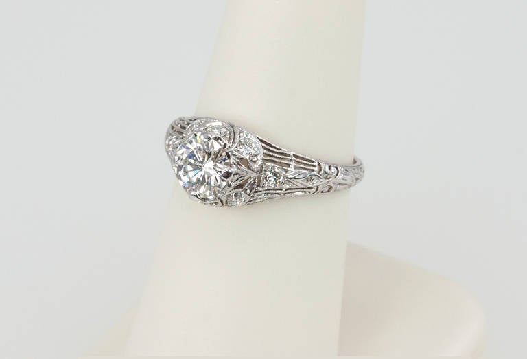 Edwardian 0.70 Carat Diamond Engagement Ring 4