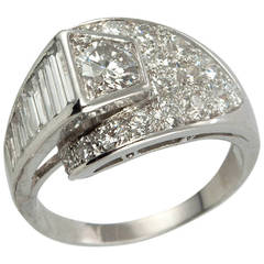 1930s Art Deco Diamond Platinum Ring