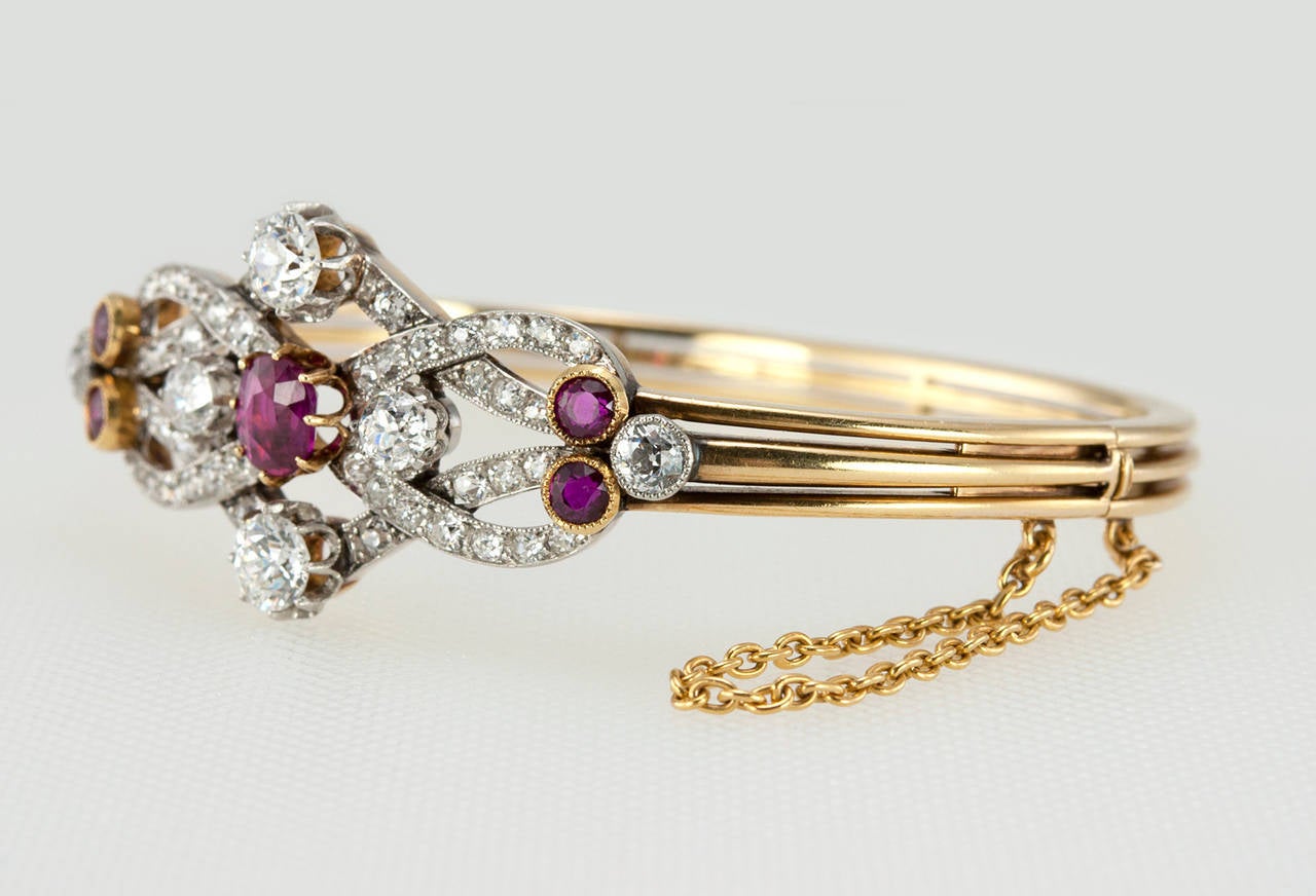 Ruby Diamond Gold Bracelet In Excellent Condition In Los Angeles, CA