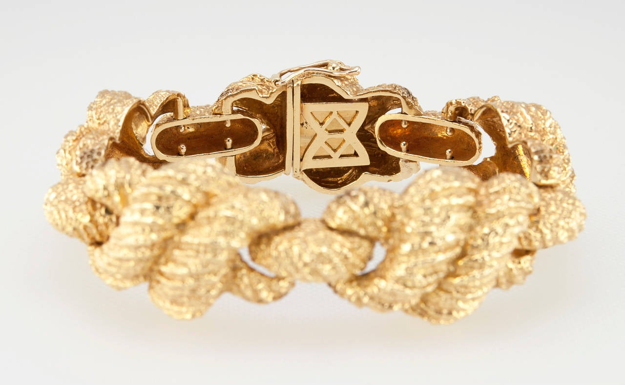 Textured Gold Link Bracelet 2