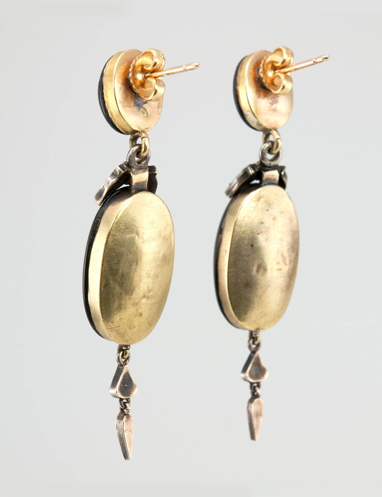 Victorian Garnet Carbuncle Gold Dangle Earrings For Sale 3