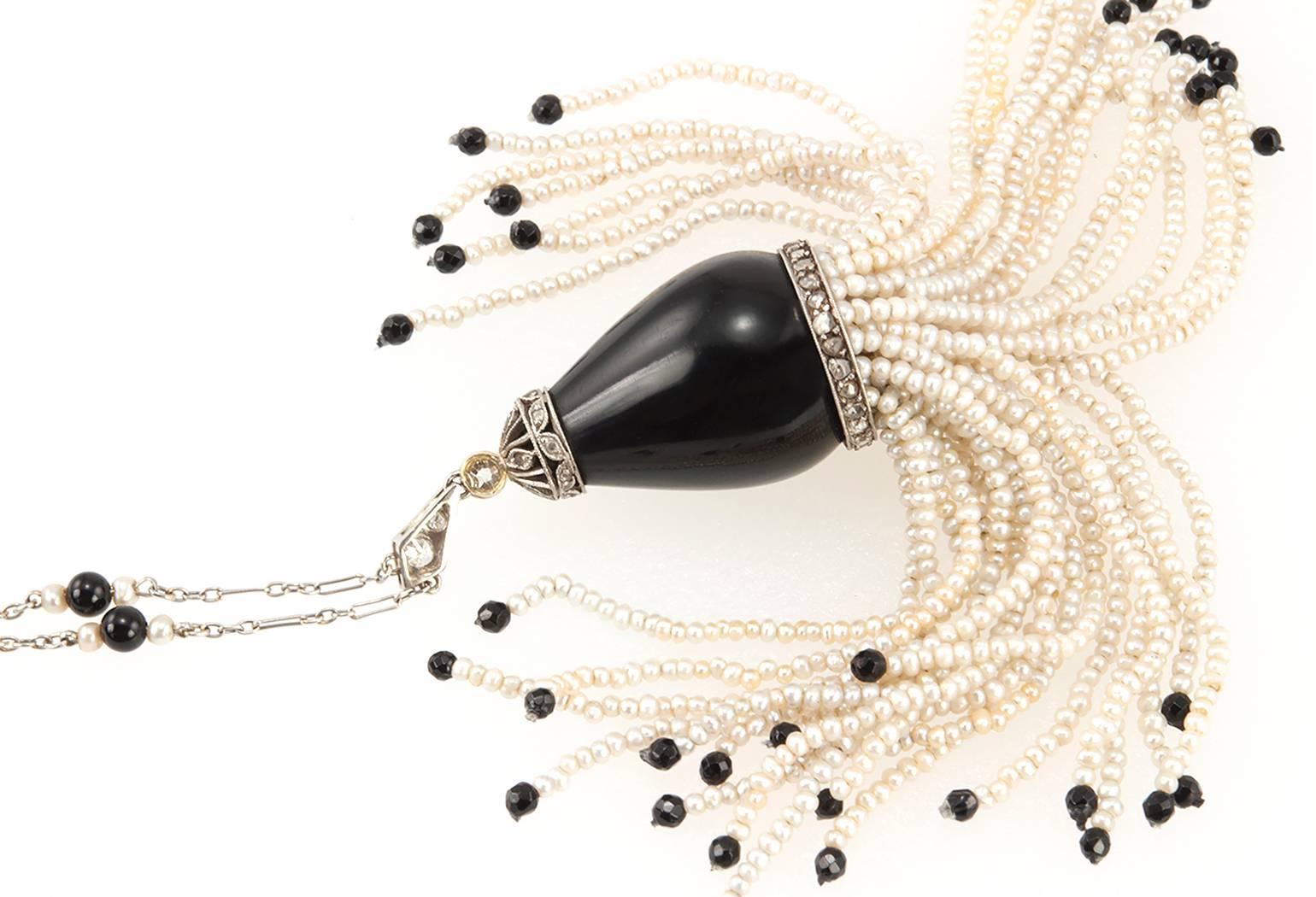 Ghiso Sautoir with Pearls, Onyx, and Diamonds, Circa 1920s For Sale 4