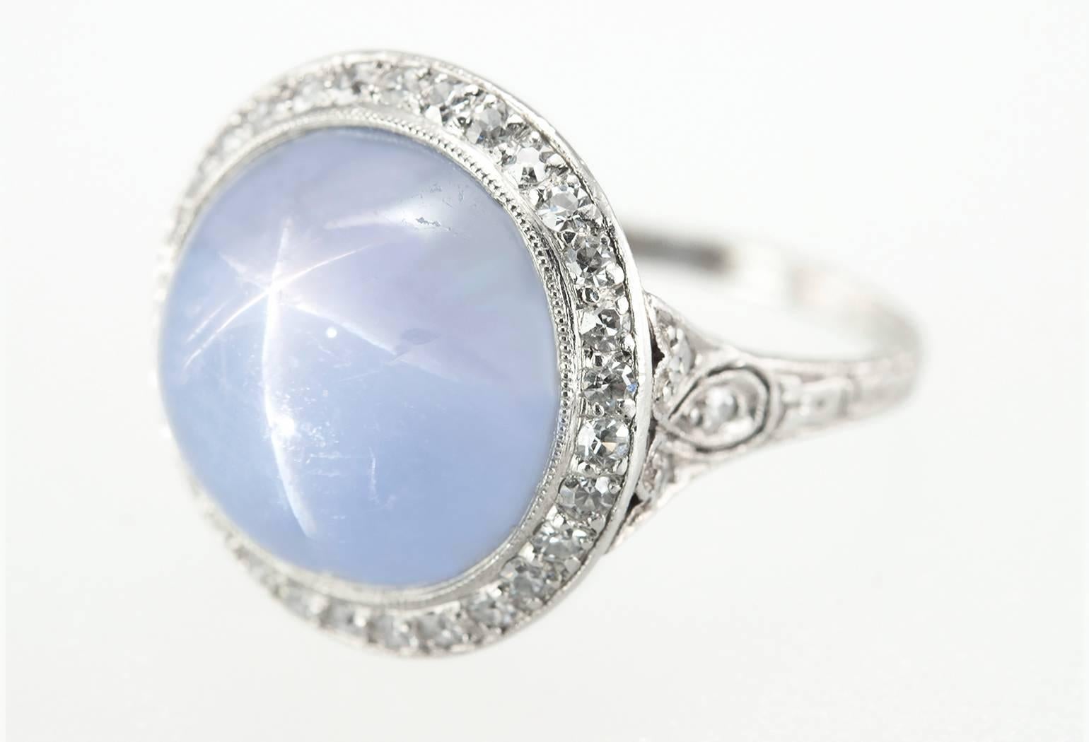 1930s JE Caldwell Star Sapphire Diamond Platinum Ring In Excellent Condition In Los Angeles, CA