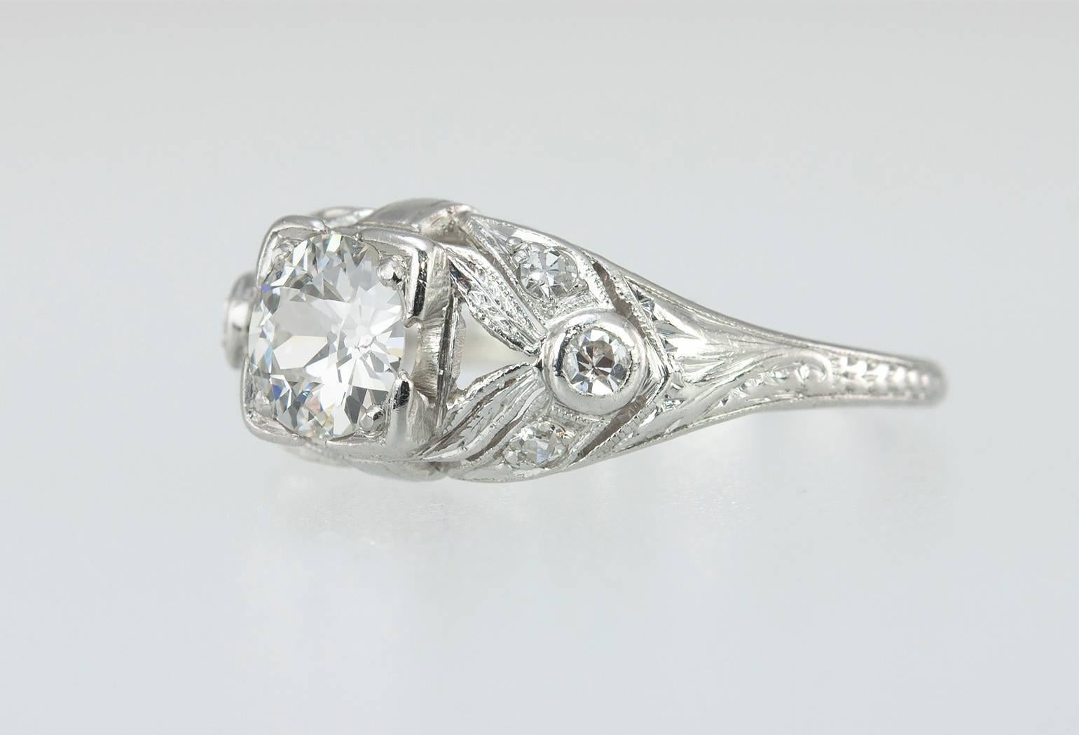 Art Deco 0.64 Carat Old European Cut Diamond Platinum Ring For Sale 1
