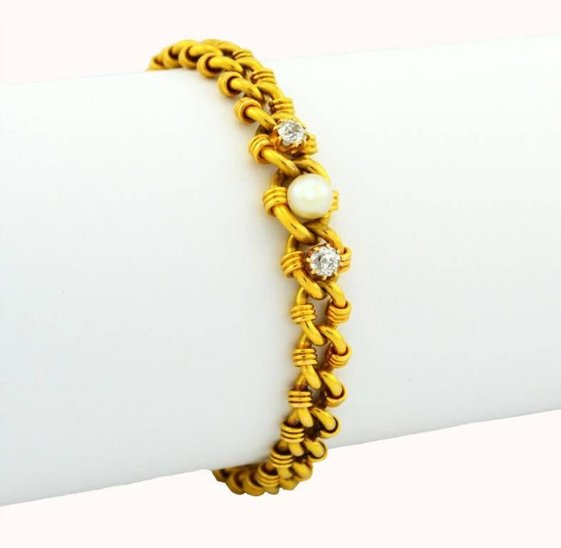 Victorian Gold Link Bracelet with Pearl and Diamonds In Excellent Condition For Sale In Los Angeles, CA
