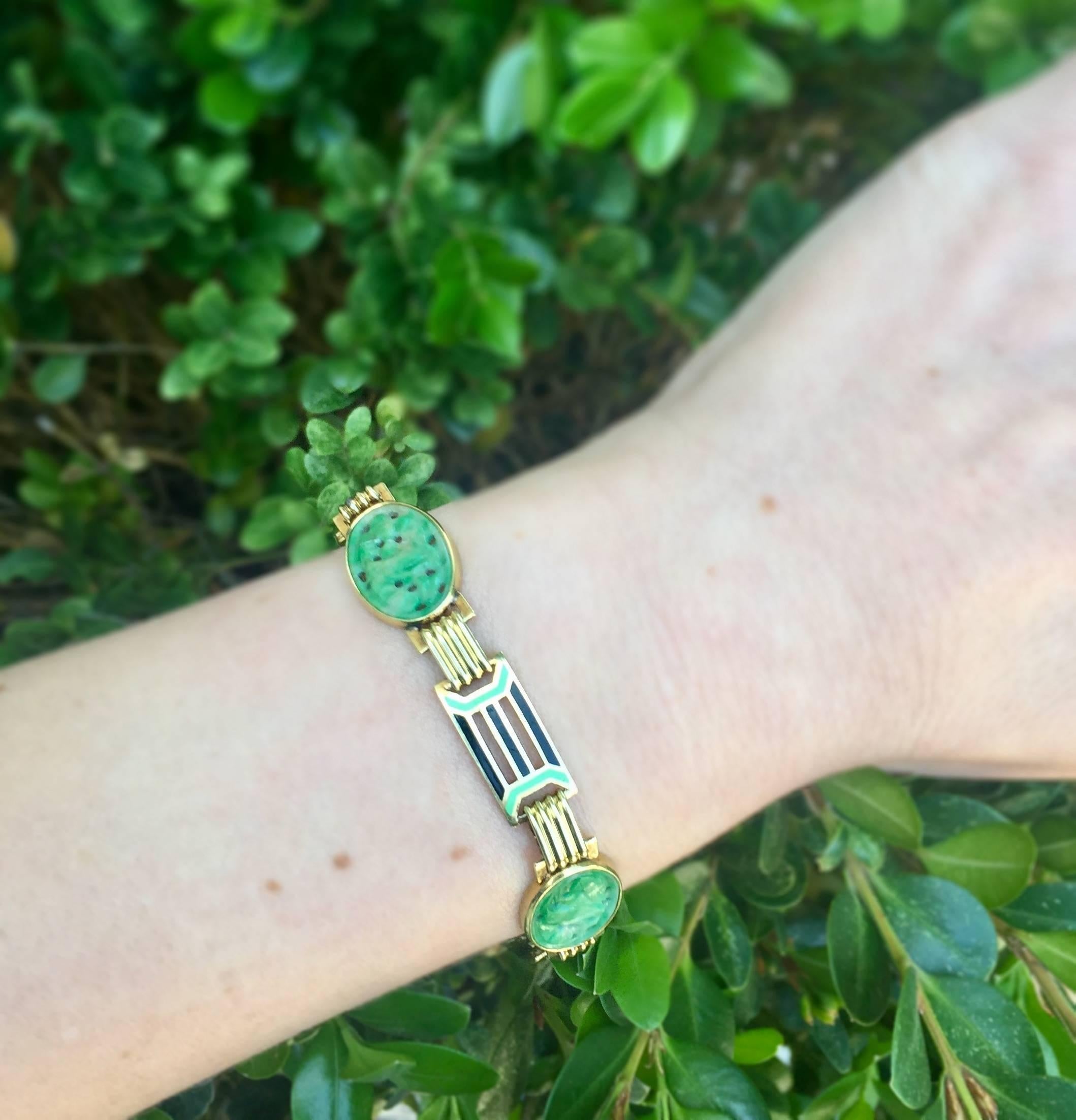 1920s Art Deco Enamel Carved Jade Gold Link Bracelet 2