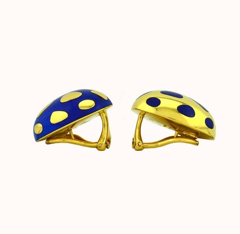 Angela Cummings for Tiffany & Co. inverse gold earrings in 18 karat yellow gold and lapis lazuli from circa 1980.  Chic and classic with a twist!

Approximate earring measurements: 0.92 inches in height, 0.72 inches in width, and 0.35 inches in