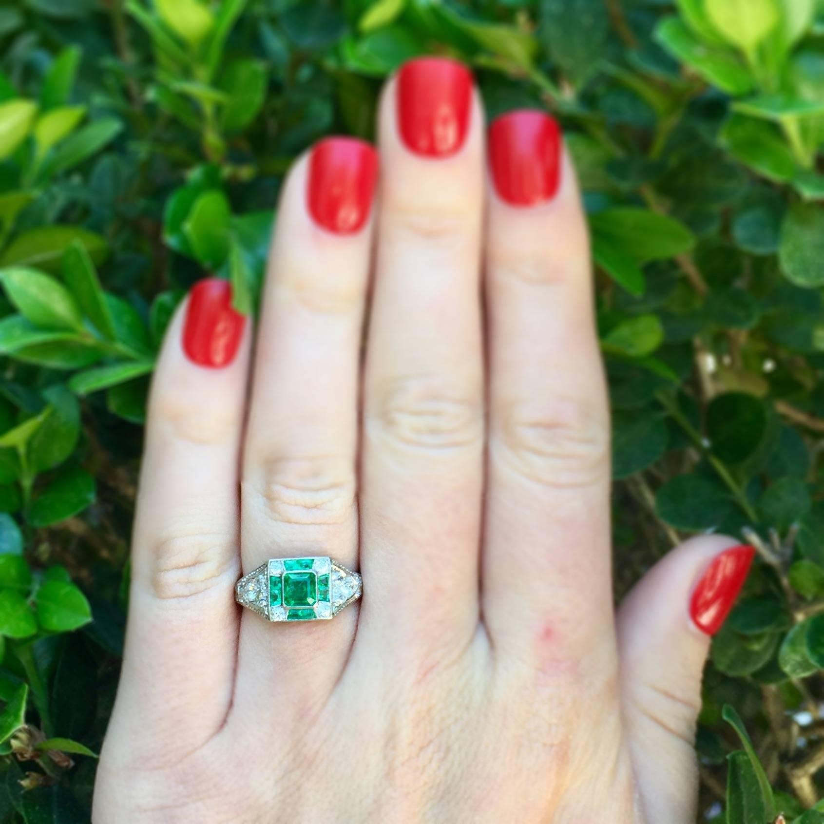 Art Deco Emerald Diamond Platinum Ring For Sale 3