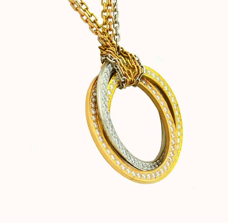 Trinity de Cartier Diamond Tricolor Gold Necklace In Excellent Condition In Los Angeles, CA