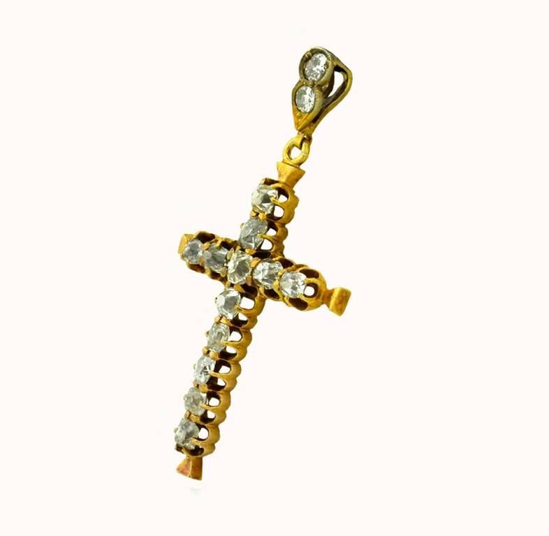 Victorian Old Cut Diamond Yellow Gold Cross Pendant In Excellent Condition For Sale In Los Angeles, CA