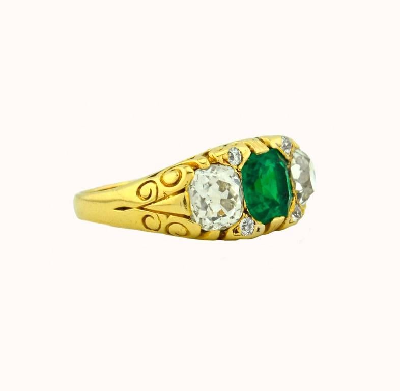 Women's Victorian Columbian Emerald AGL certificate and Diamond Gold Ring For Sale