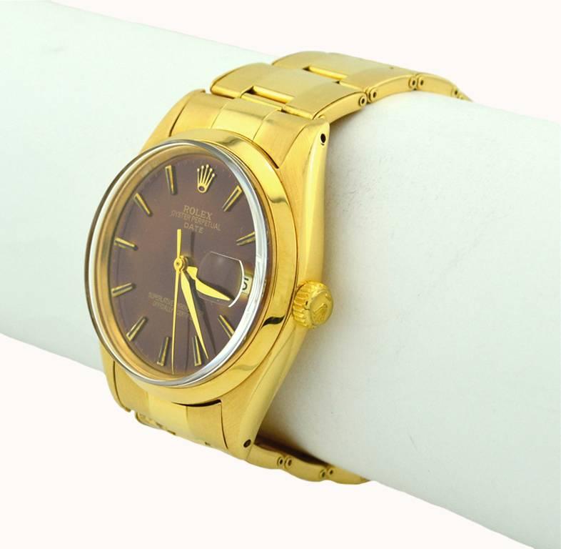 Women's or Men's Rolex Yellow Gold Original brown Dial Date Automatic Wristwatch, 1977 For Sale