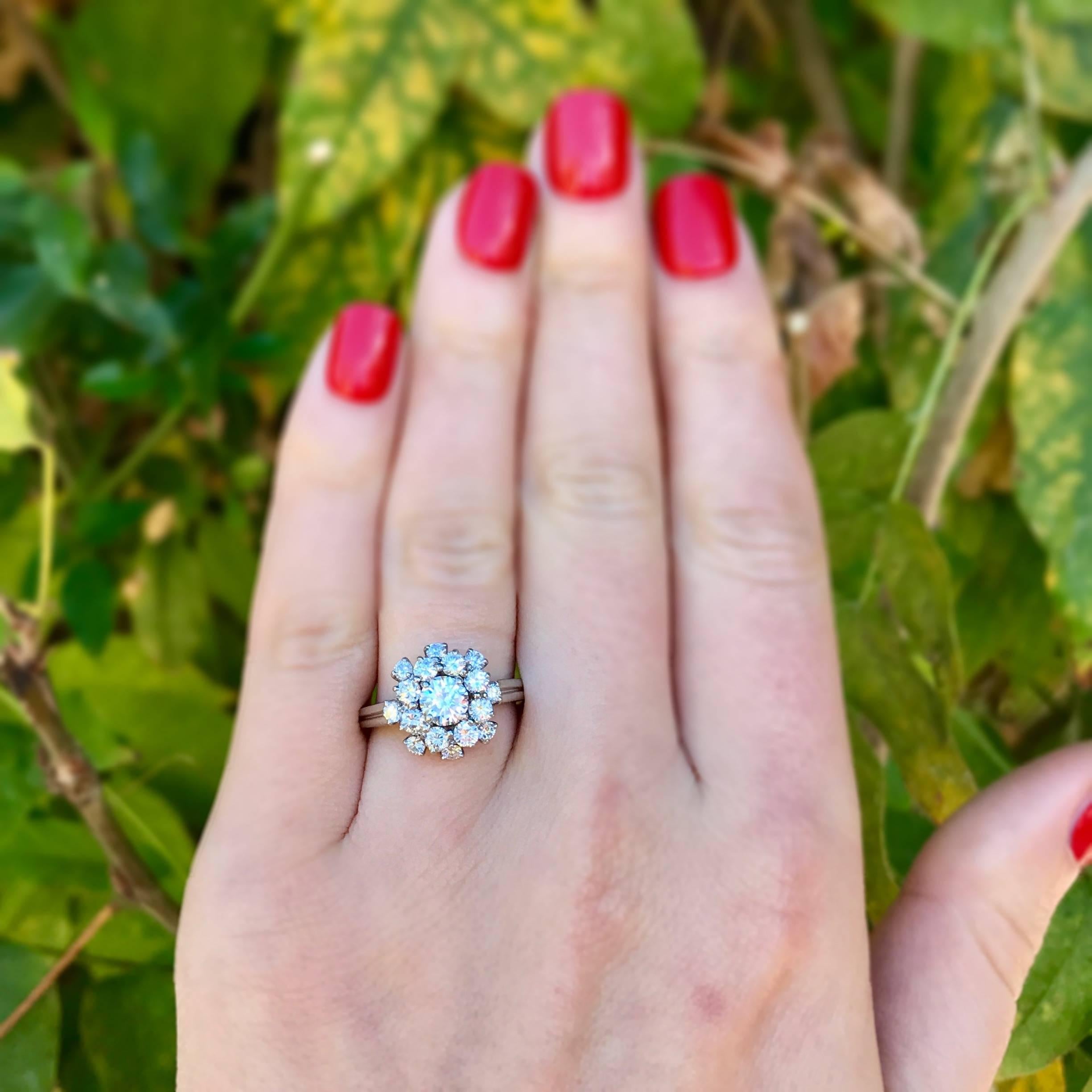 Oscar Heyman Diamond Cluster Platinum Ring, circa 1980 1