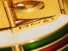 Fabulous Classic Gucci Enamel Yellow Gold Buckle Bracelet