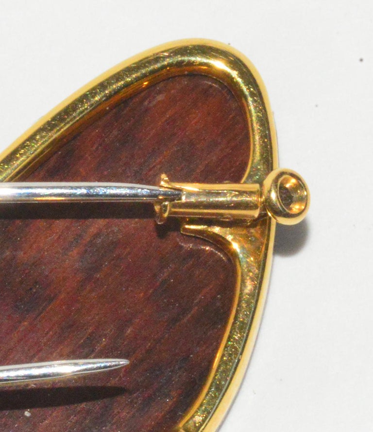 VCA Brooch 12