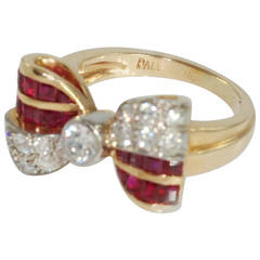 1940s Ruby Diamond Gold Bow Design Ring