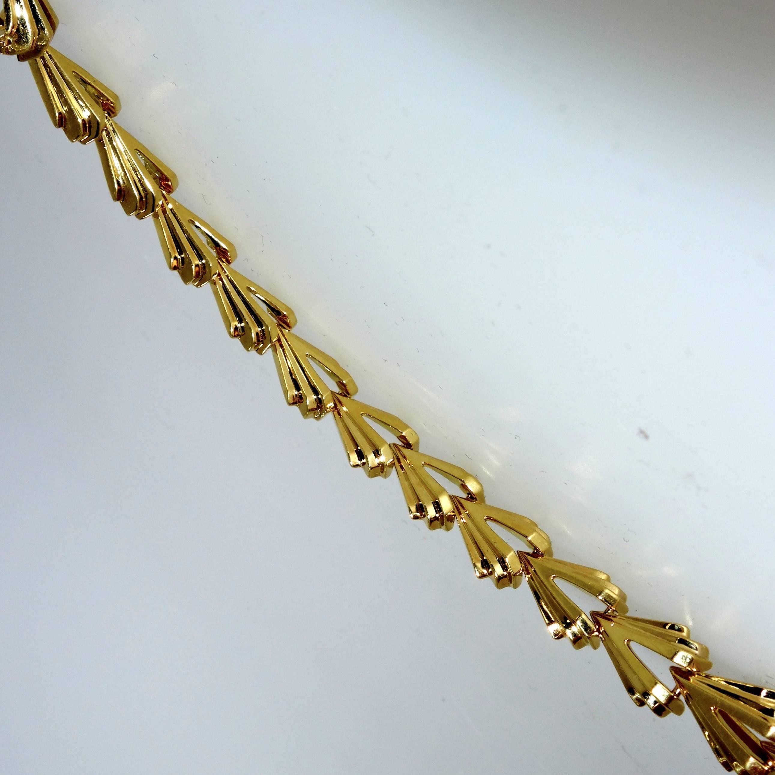 Gold Bracelet In Excellent Condition In Aspen, CO