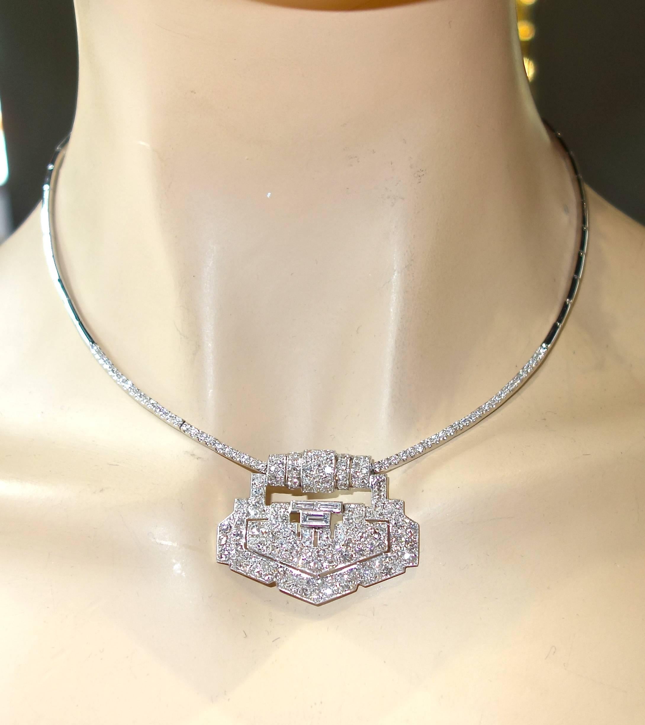 Art Deco Diamond Platinum Pendant Necklace, circa 1930 In Excellent Condition In Aspen, CO
