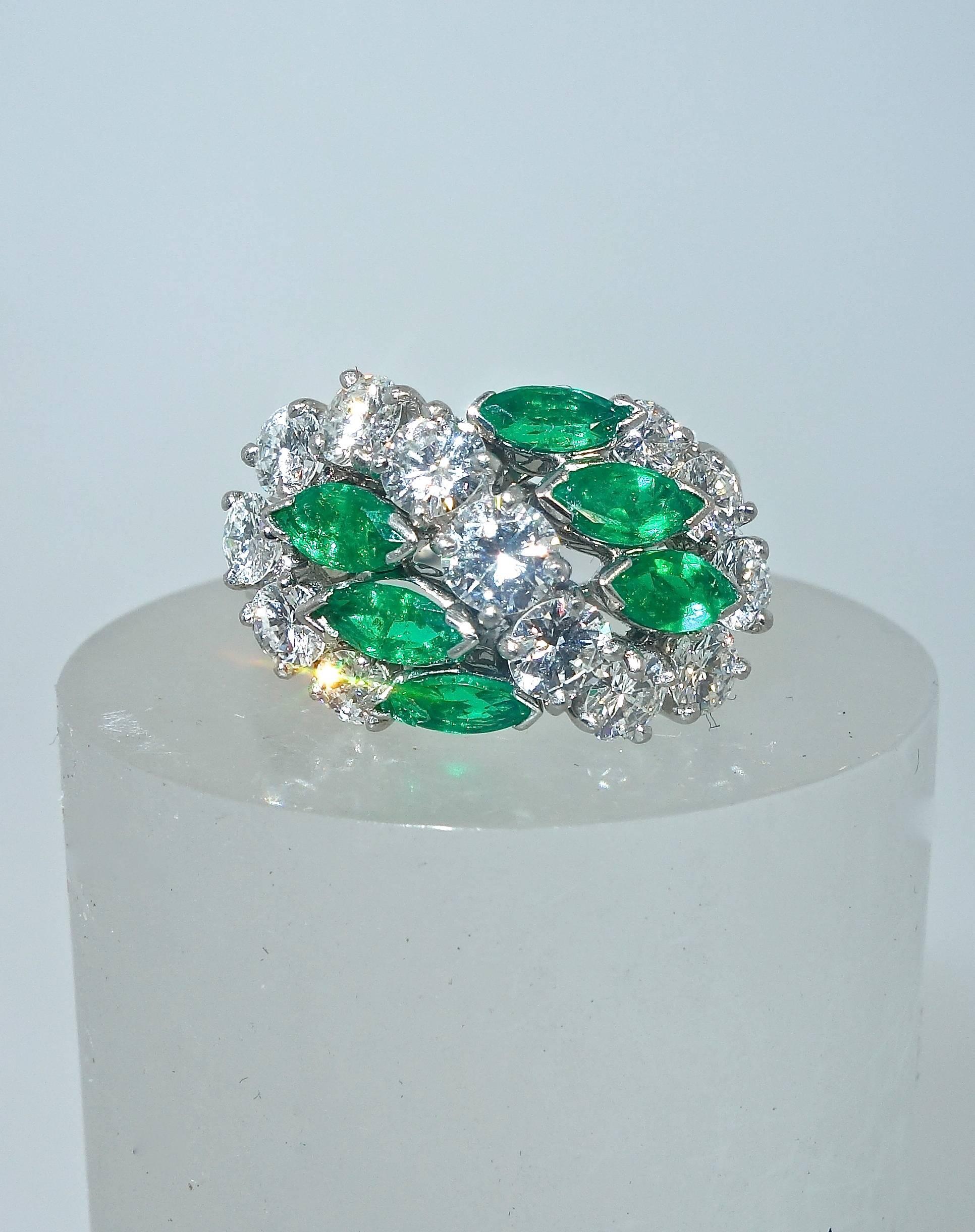 emerald ring cartier
