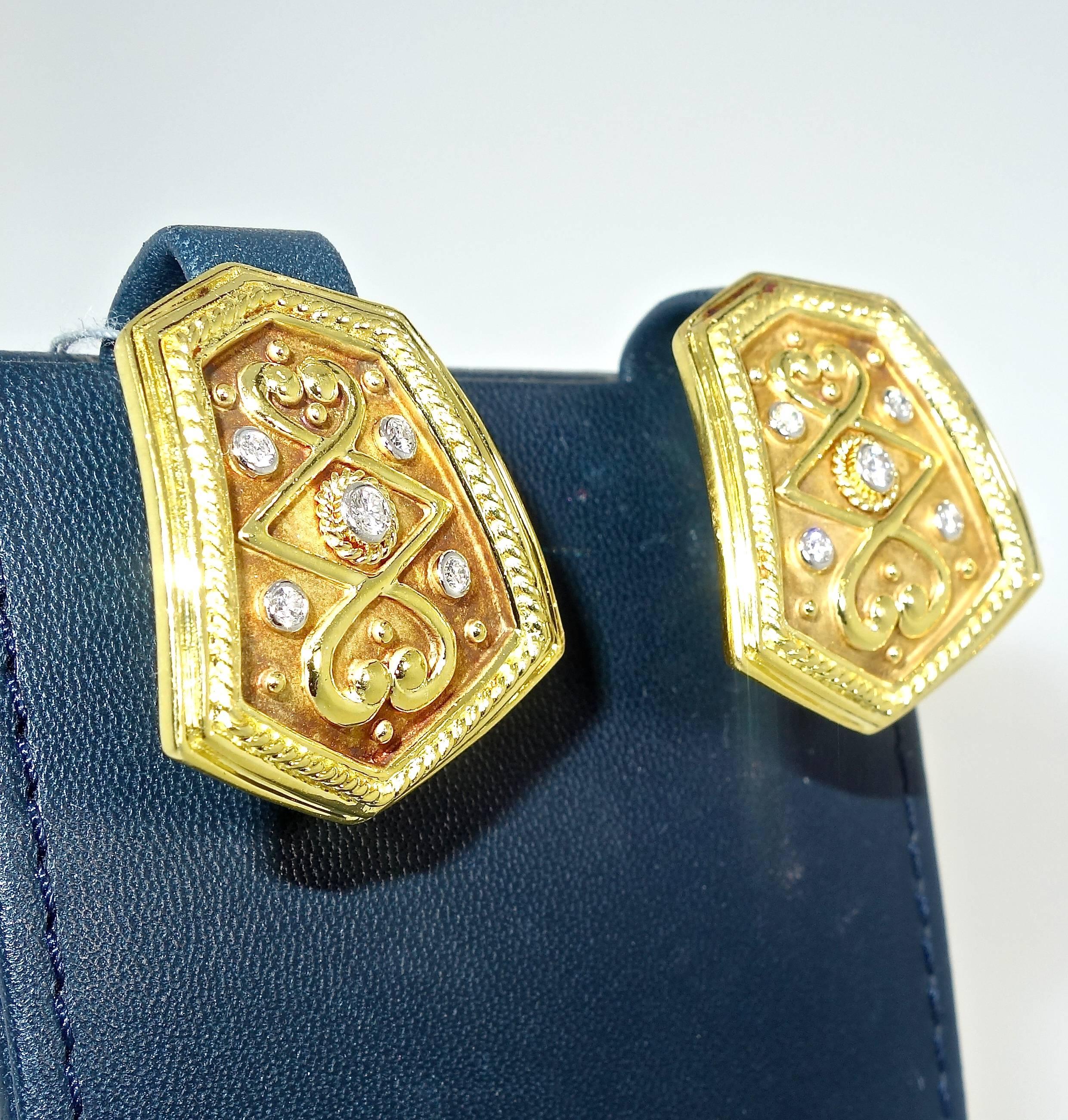  Diamond Gold Earrings In Excellent Condition In Aspen, CO