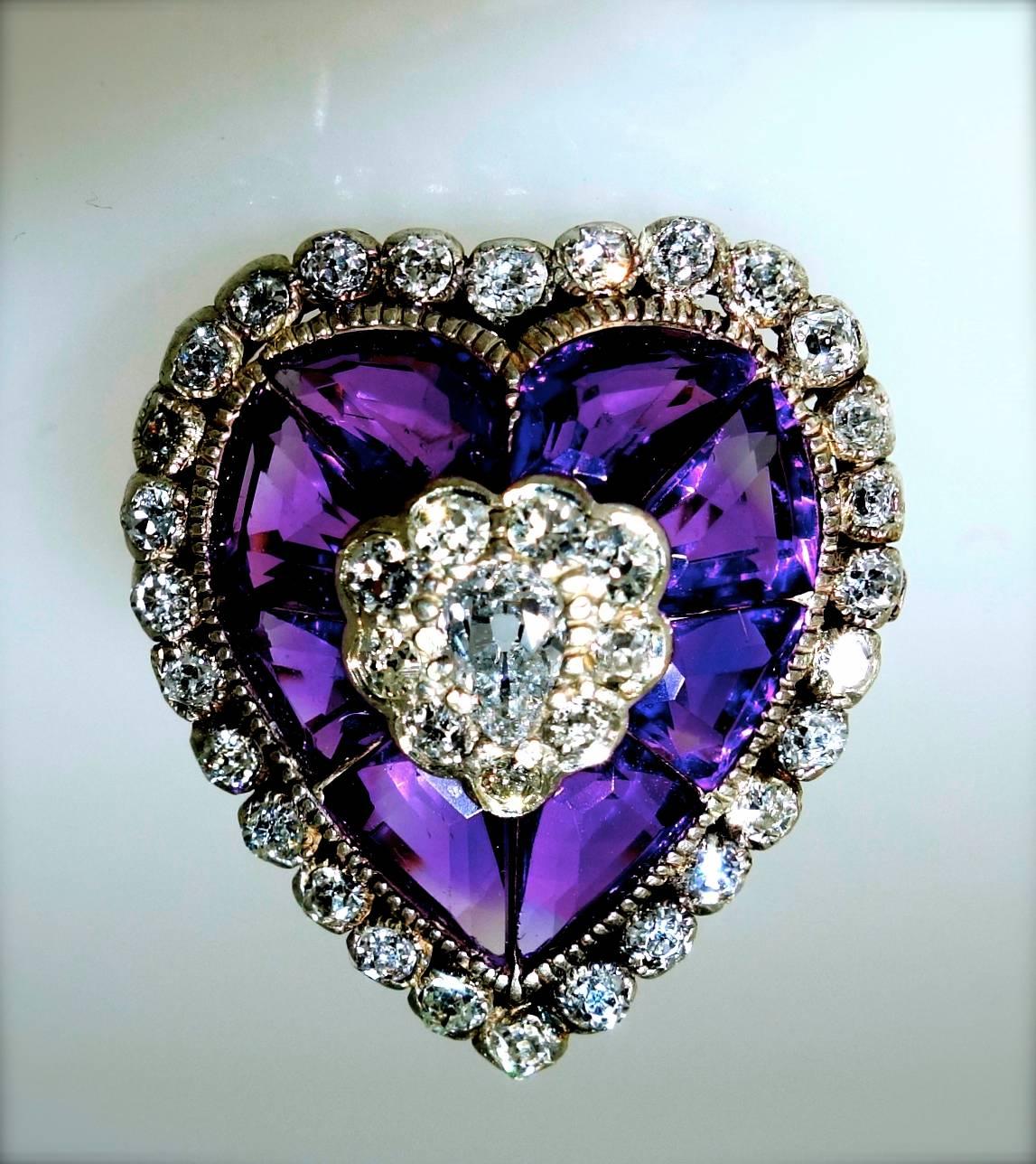 Victorian Antique Ring with Fancy Cut Amethysts and Diamonds 