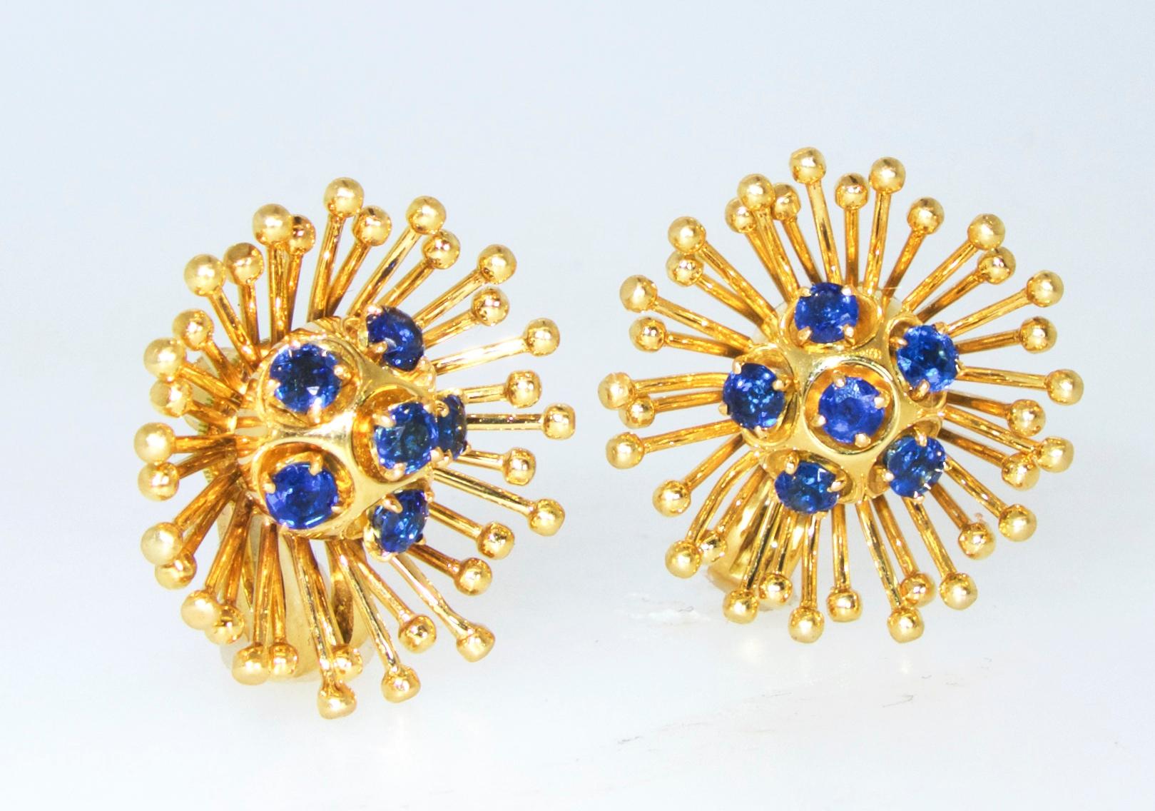 Cartier Retro Style Gold and Sapphire Earrings, circa 1950 In Excellent Condition In Aspen, CO