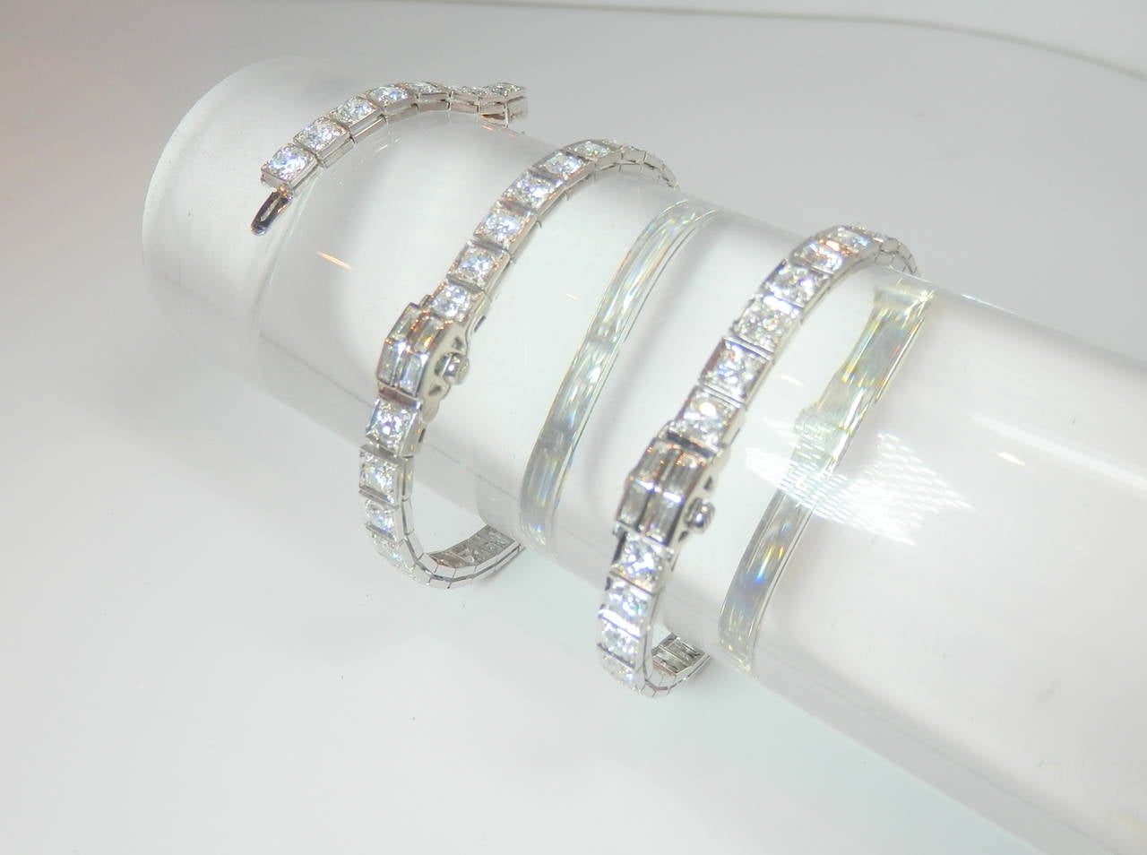 Diamond Platinum Necklace Bracelets In Excellent Condition In Aspen, CO